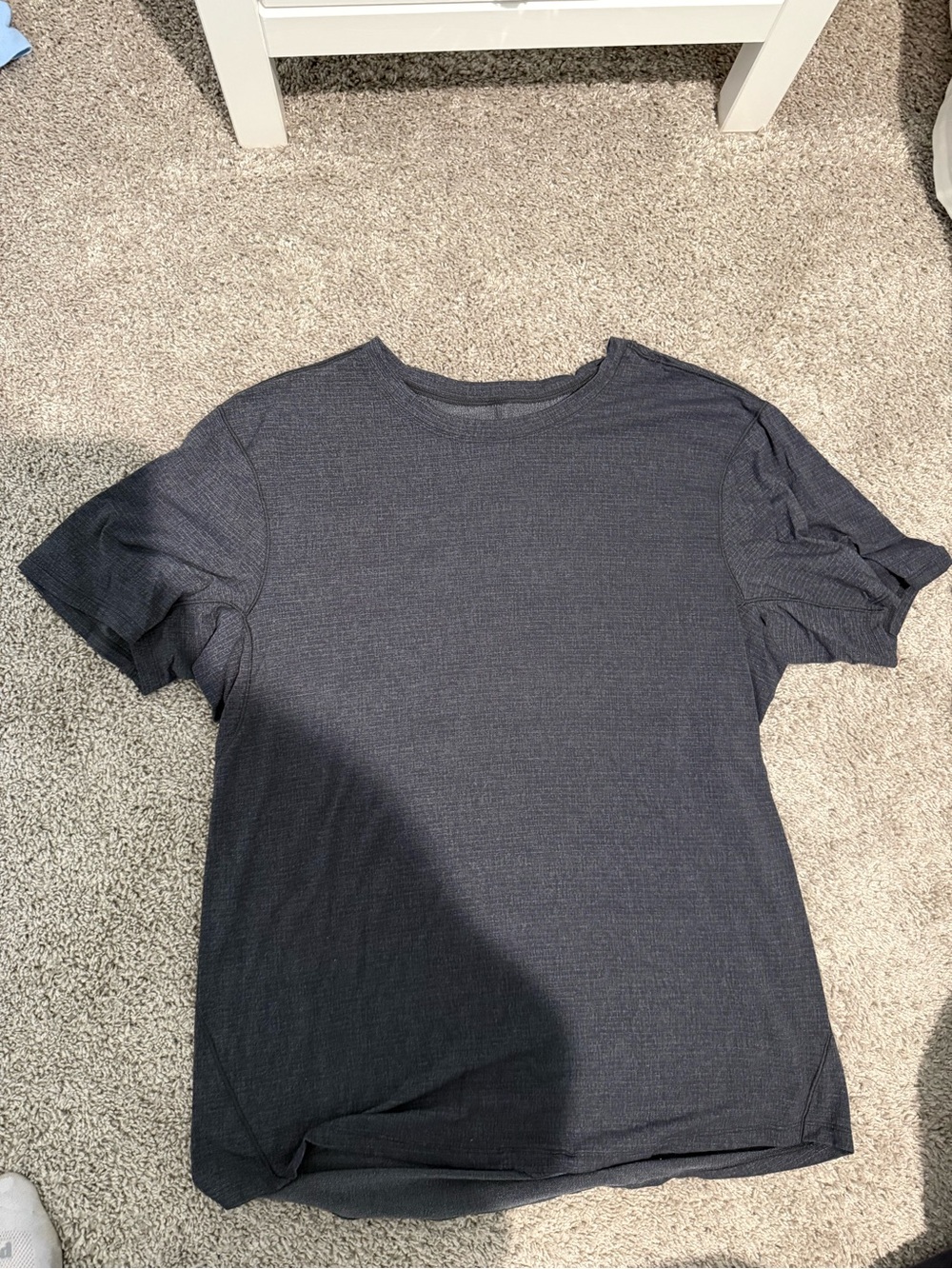 lululemon athletica Men's Charcoal Black Short-Sleeve Tee